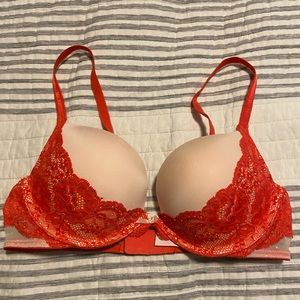 Victoria’s Secret Bra